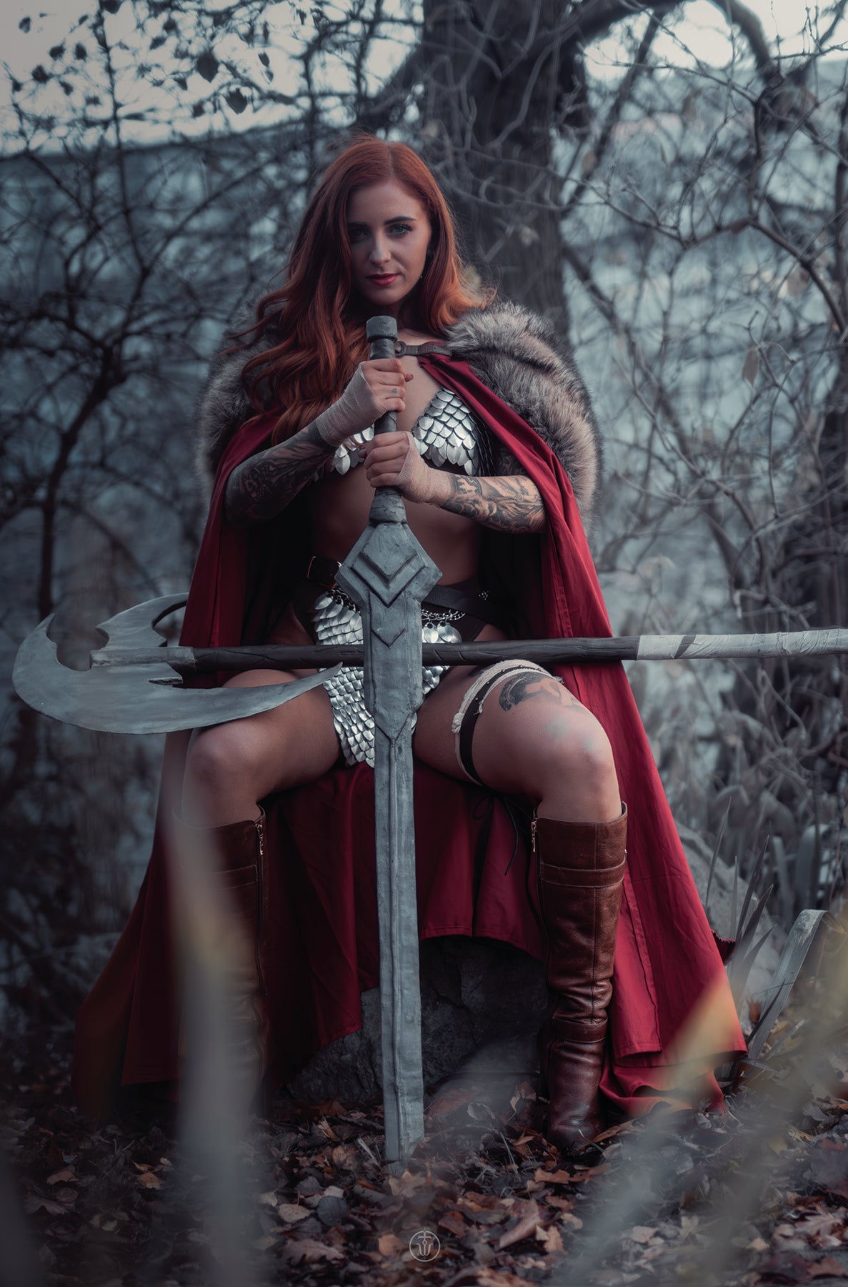 Red Sonja 2023 #11 H 1:10 Cosplay Virgin Variant (05/29/2024) Dynamite