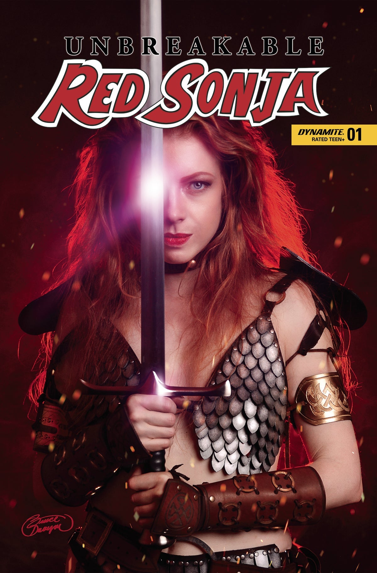 Unbreakable Red Sonja #1 E Cosplay Variant (10/05/2022) Dynamite