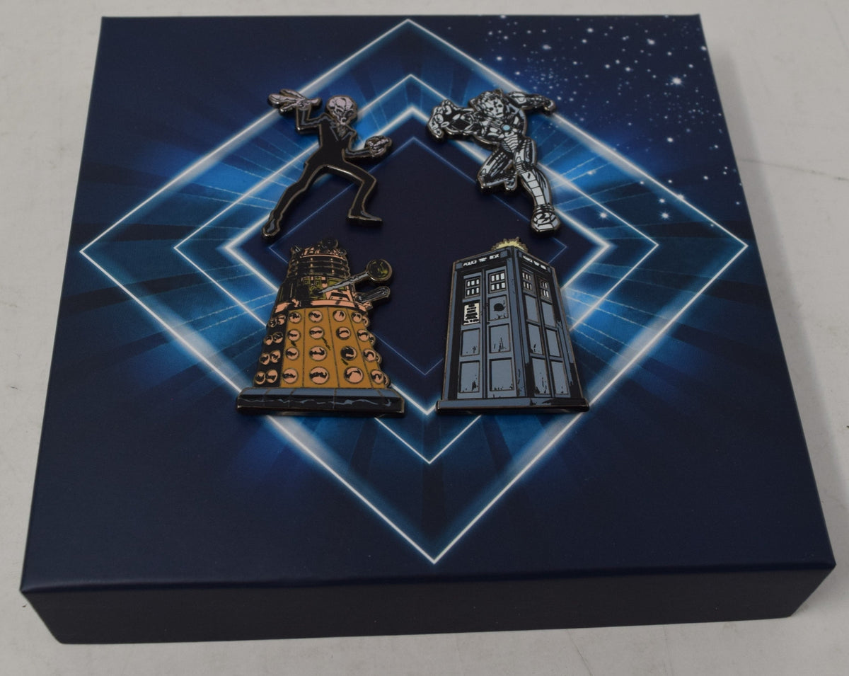 Doctor Who Pin Set Tardis Dalek Cyberman K-9 SDCC 2014 LTD 300 New