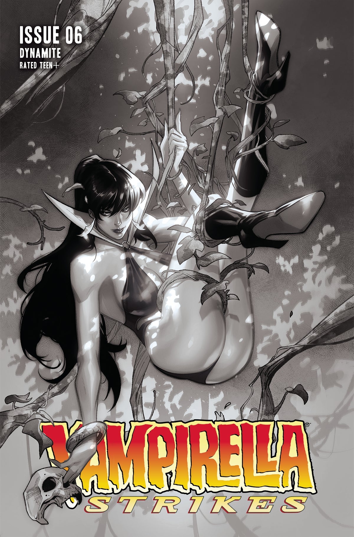 Vampirella Strikes #6 H 1:20 Stephen Segovia B&W Variant (10/19/2022) Dynamite