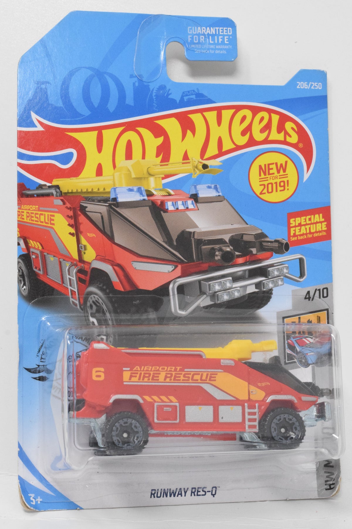Hot Wheels Runway Res-Q HW Metro DieCast Car Airport Fire Rescue 4/10 206 New