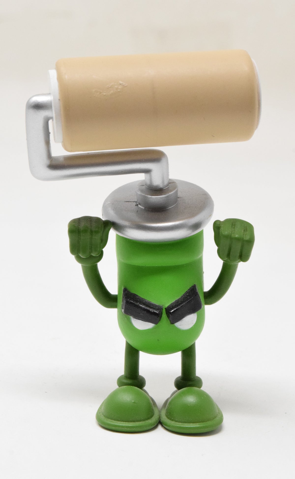 Kidrobot Bentworld Vandals Mad Rolls New Vinyl Figure Spray Paint
