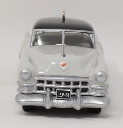Hallmark Keepsake 1949 Cadillac Coupe DeVille Christmas Ornament 1999 NIB