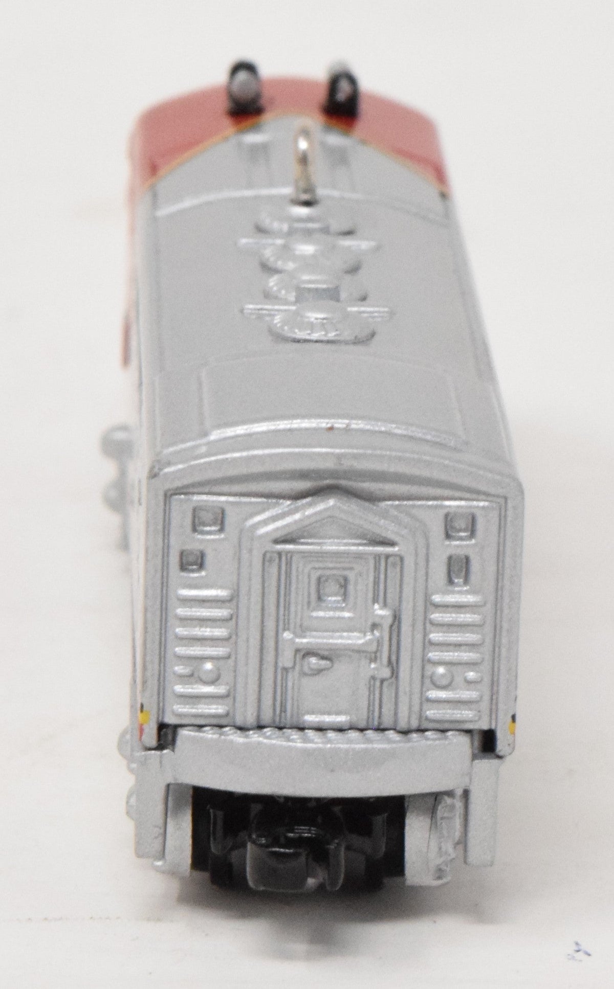 Hallmark Keepsake Lionel 1950 FE F3 Diesel Locomotive Christmas Ornament 1997 NIB